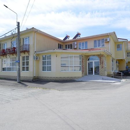 Hotel Intim Costineşti Exterior foto