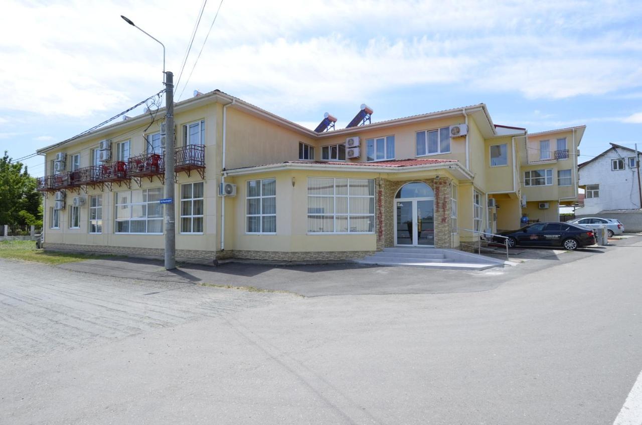 Hotel Intim Costineşti Exterior foto