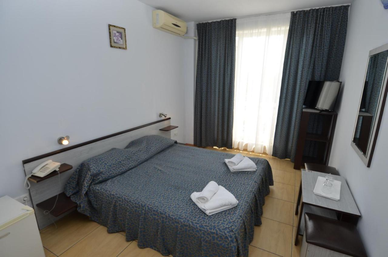 Hotel Intim Costineşti Exterior foto