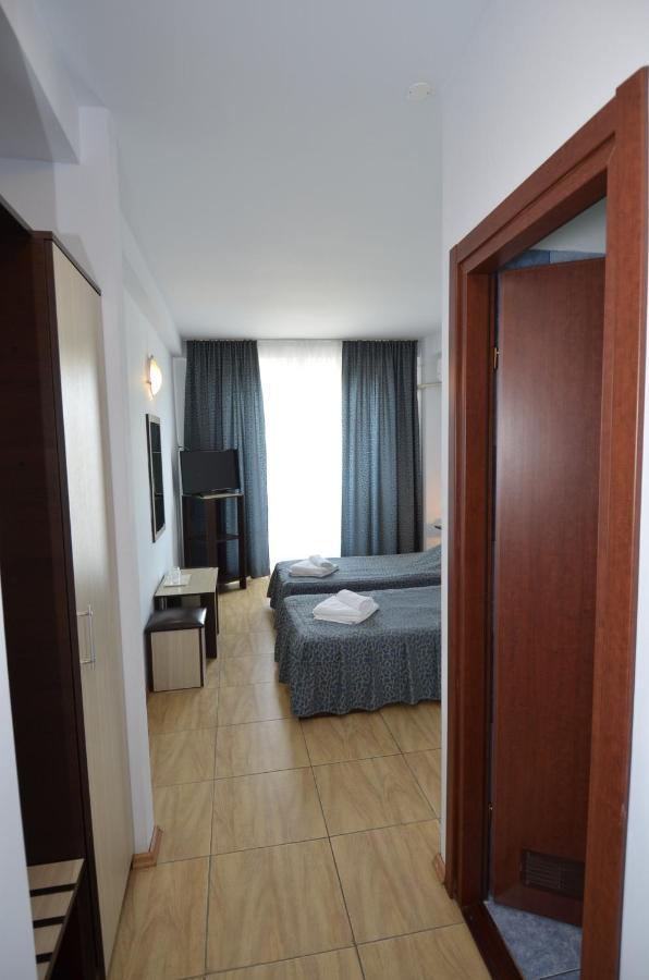 Hotel Intim Costineşti Exterior foto