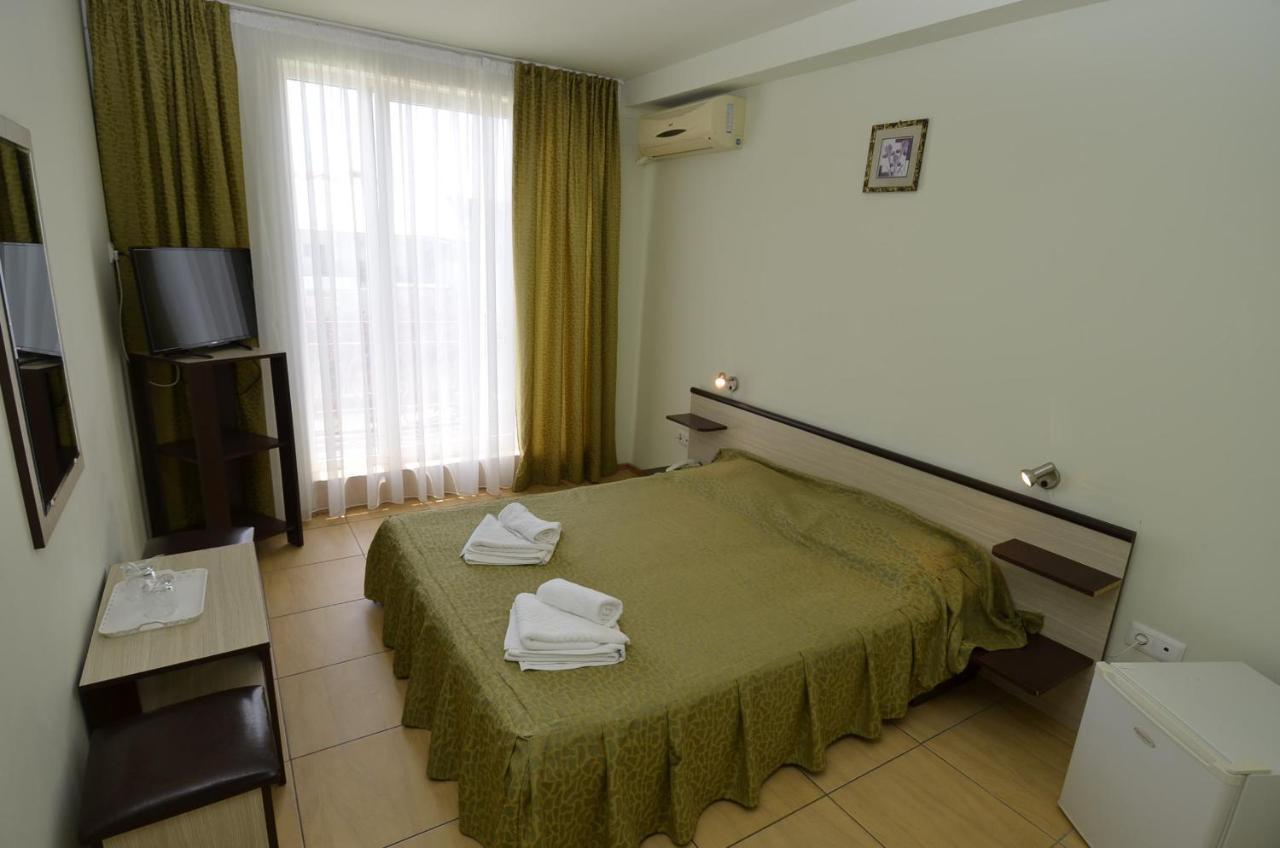 Hotel Intim Costineşti Exterior foto