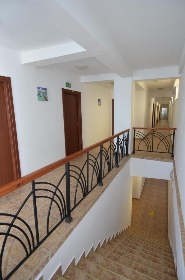 Hotel Intim Costineşti Exterior foto