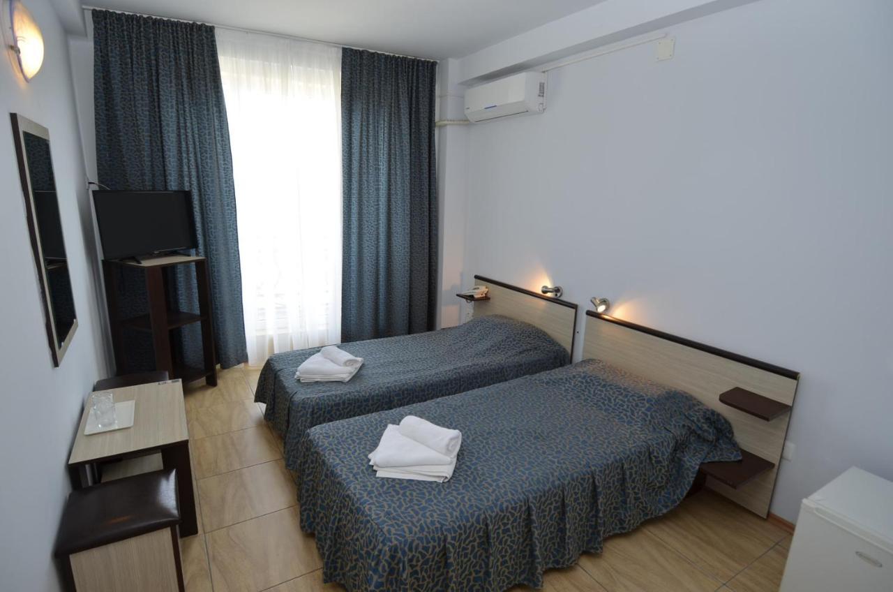 Hotel Intim Costineşti Exterior foto